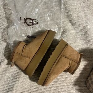 Ugg Ultra Mini Platform